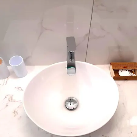 H&o New 4 Seasons Universal