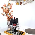 H&o New 4 Seasons Universal Пафос