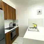 H&o New 4 Seasons Universal Apartment Paphos