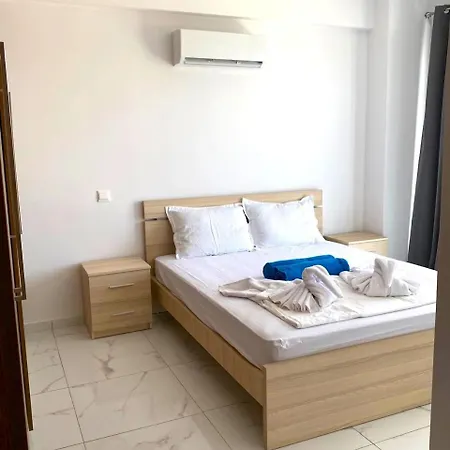 H&o New 4 Seasons Universal Appartement