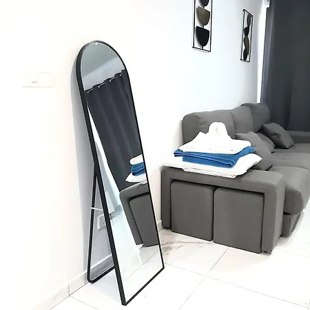 H&o New 4 Seasons Universal * Paphos