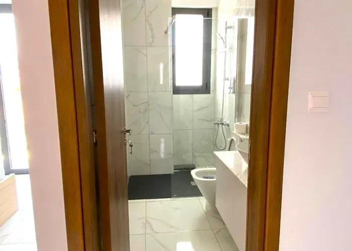 アパート H&o New 4 Seasons Universal パ フォス